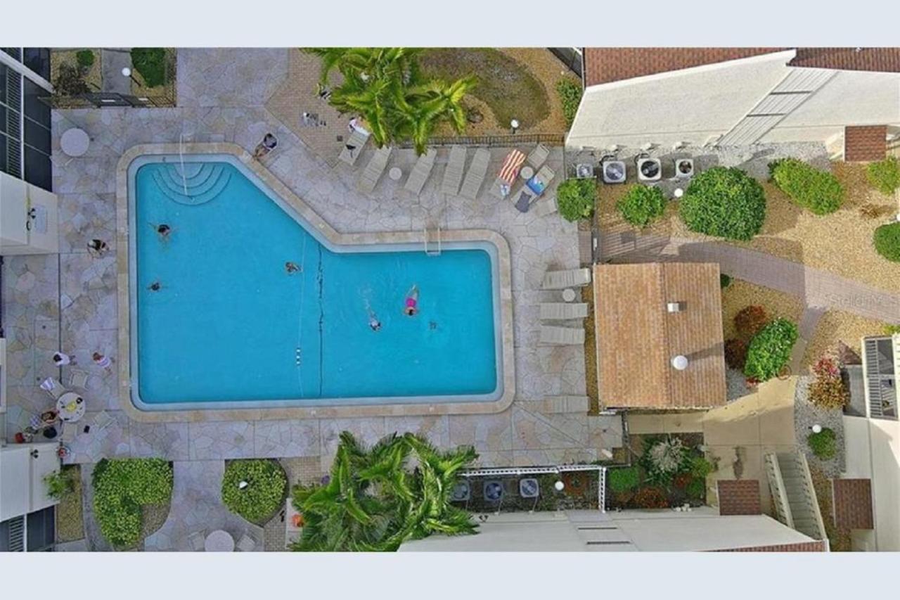 דירות Siesta Key Escape Ground Floor Steps To Heated Pool And Free Trolley מראה חיצוני תמונה