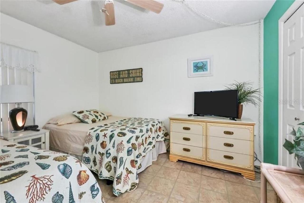 דירות Siesta Key Escape Ground Floor Steps To Heated Pool And Free Trolley מראה חיצוני תמונה