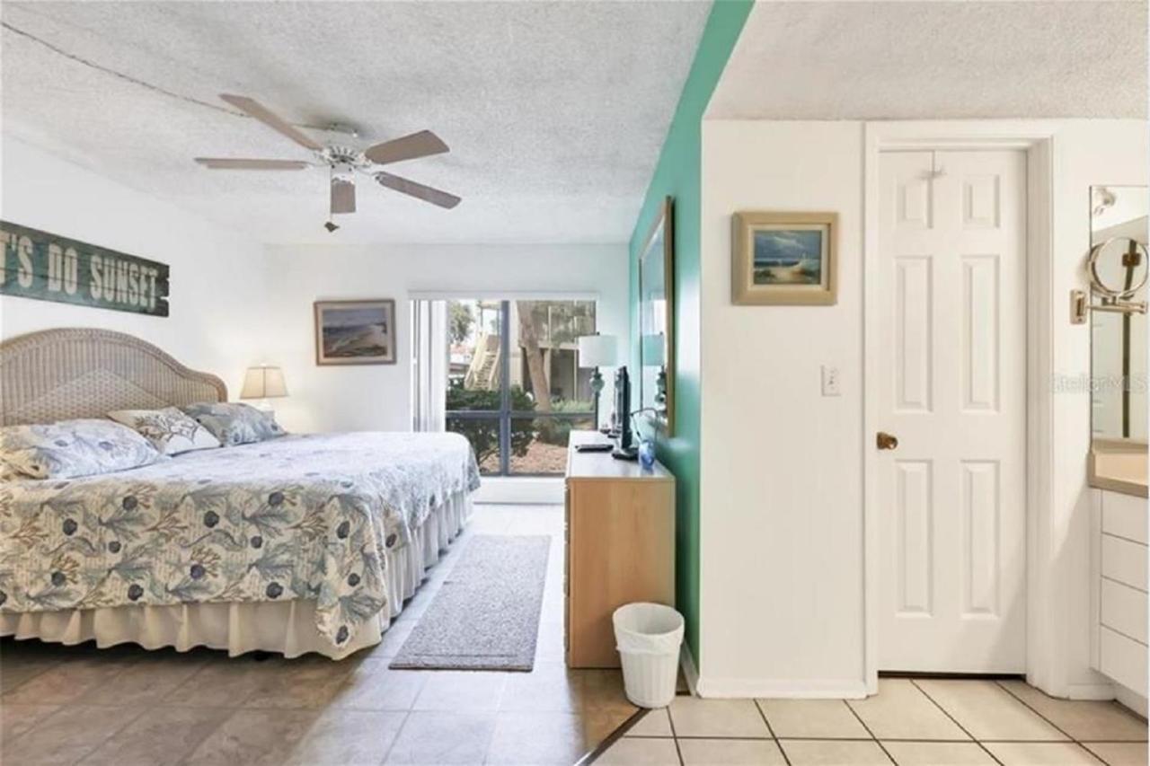 דירות Siesta Key Escape Ground Floor Steps To Heated Pool And Free Trolley מראה חיצוני תמונה