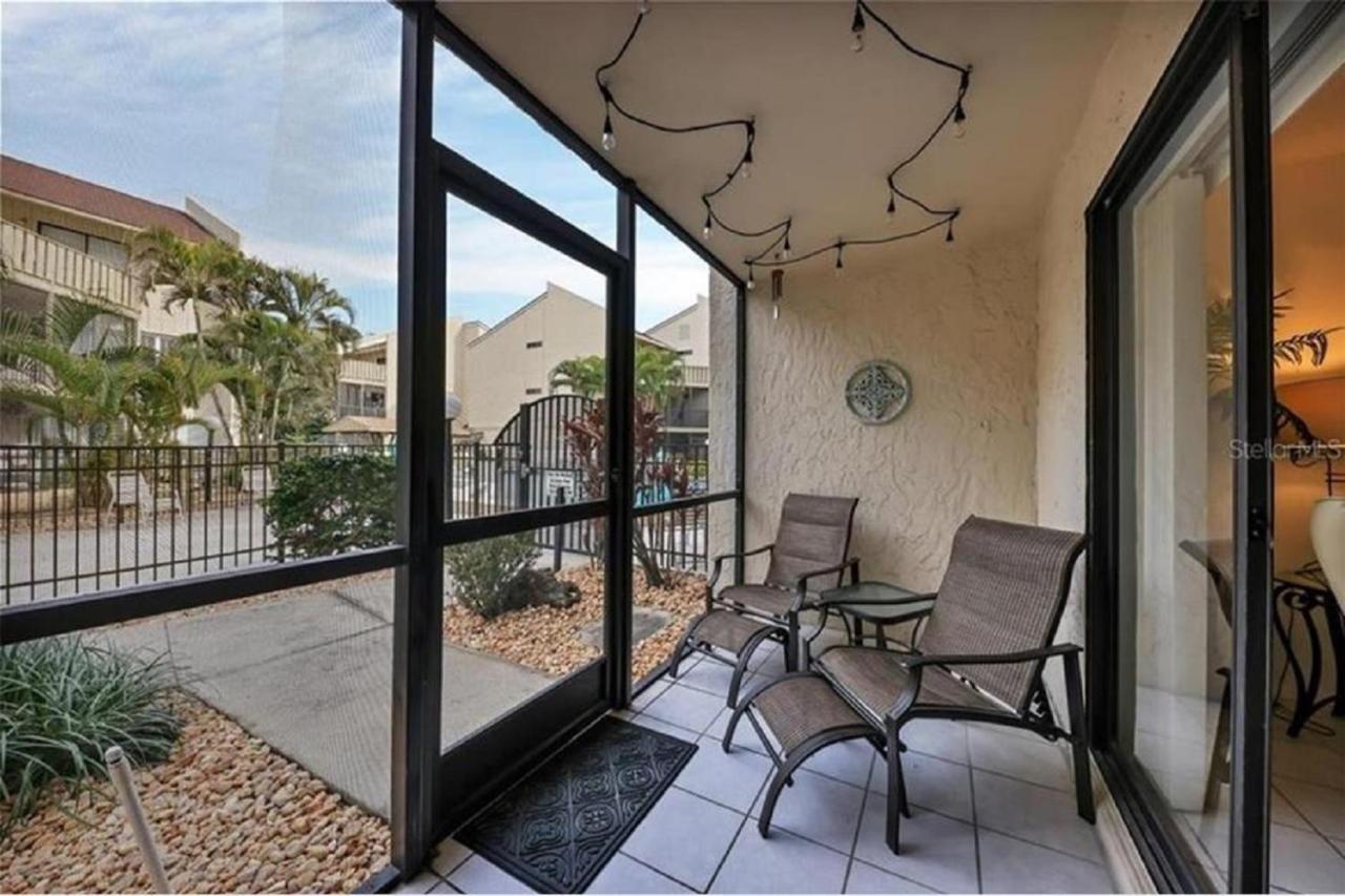 דירות Siesta Key Escape Ground Floor Steps To Heated Pool And Free Trolley מראה חיצוני תמונה