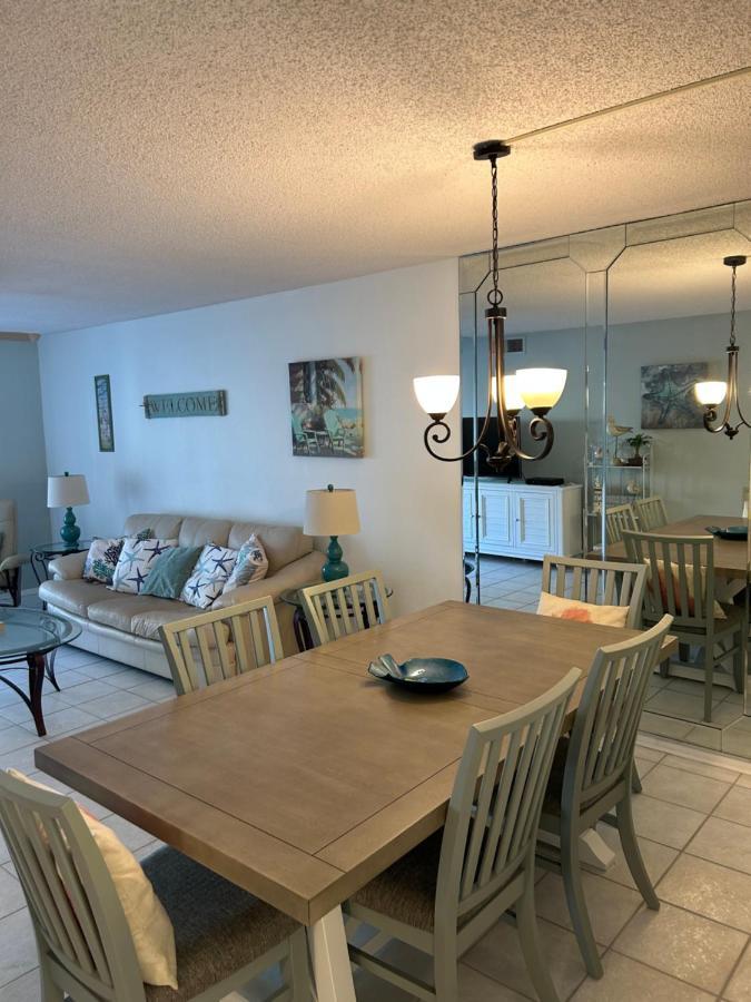 דירות Siesta Key Escape Ground Floor Steps To Heated Pool And Free Trolley מראה חיצוני תמונה