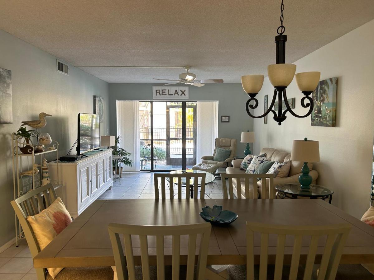 דירות Siesta Key Escape Ground Floor Steps To Heated Pool And Free Trolley מראה חיצוני תמונה